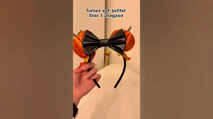My halloween themed outfit for Disneyland! 🎃