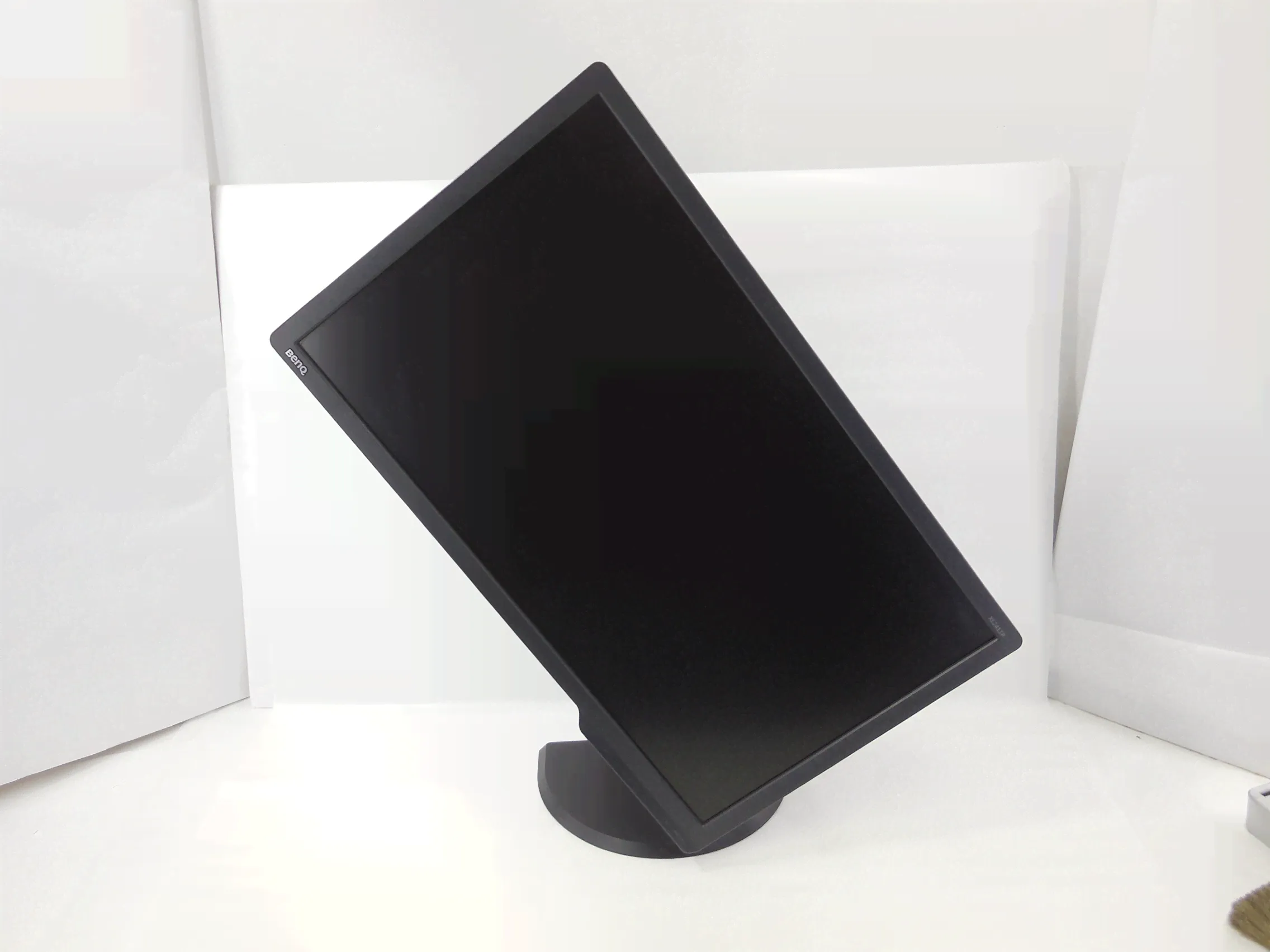 24" Монитор ZOWIE XL2411P, 1920x1080, 144 Гц, TN-3